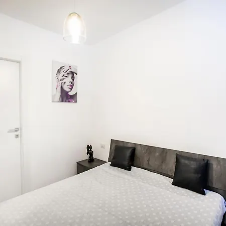 Apartment Milano 76 *